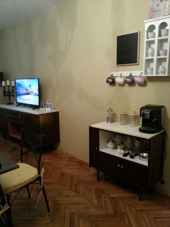 Florata Apartment Burgas Bagian luar foto